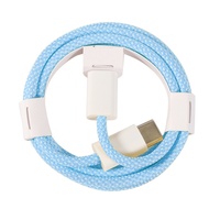 Câble PD 60W de type C pour charger, synchroniser et transférer des données entre USB-C appareils.