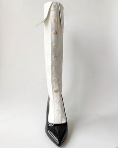 Bottines élégantes en <span class=keywords><strong>cuir</strong></span> crème à boutons ronds, col rabattable, en <span class=keywords><strong>cuir</strong></span> verni noir, à bout pointu, talon aiguille, bicolores - Product Image 1