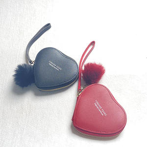 1 pièce Porte-monnaie en forme de cœur Porte-monnaie en cuir pour femme Petit portefeuille avec clip porte-clés Porte-monnaie pour les courses, les rendez-vous et les voyages - Product Image 4