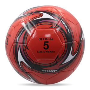 Vente en gros <span class=keywords><strong>de</strong></span> ballons <span class=keywords><strong>de</strong></span> football en PVC cousus à la machine, taille 5, résistants à l'usure pour les stades et les terrains d'entraînement - Product Image 1