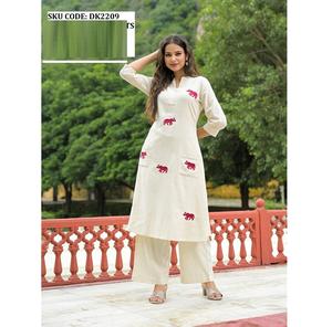 Conjunto Kurta Moderno de Algodón para Mujer con Tela Suave y Elegante para Fiestas, Guardarropa de Temporada, India - Product Image 6
