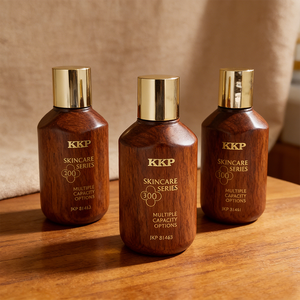 Botella <span class=keywords><strong>de</strong></span> PET <span class=keywords><strong>de</strong></span> 100 ml, 200 ml, 300 ml con Diseño <span class=keywords><strong>de</strong></span> Trébol <span class=keywords><strong>de</strong></span> <span class=keywords><strong>Cuatro</strong></span> <span class=keywords><strong>Hojas</strong></span>, Serie para el Cuidado <span class=keywords><strong>de</strong></span> la Piel - Product Image 2