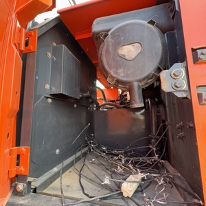 Excavatrice sur chenilles d'occasion Hitachi ZX240-3G/ZX240LC-3G, 24 tonnes, capacité de la benne de 1,2-1,4 m, moteur Isuzu, pompe, modèle 2024, 132 kW - Product Image 3