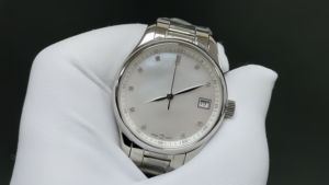 Nouvelle tendance de la mode, montres-bracelets à phases lunaires de style designer pour femmes - Product Image 1