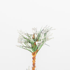 Arbre de Noël miniature enneigé pré-éclairé Co-Arts Wrap - Product Image 2