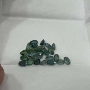 Lot de pierres précieuses d'Alexandrite naturelle en vrac à vendre, taille demi-carat, colis en vrac, pierres précieuses d'Alexandrite naturelles changeant de couleur - Product Image 5