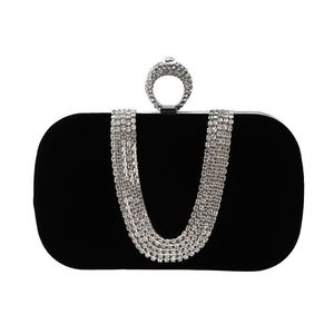 Bolso de noche con 3 flores con pedrería y diamantes, ideal para una fiesta de boda o una fiesta. Entrega rápida. - Product Image 1