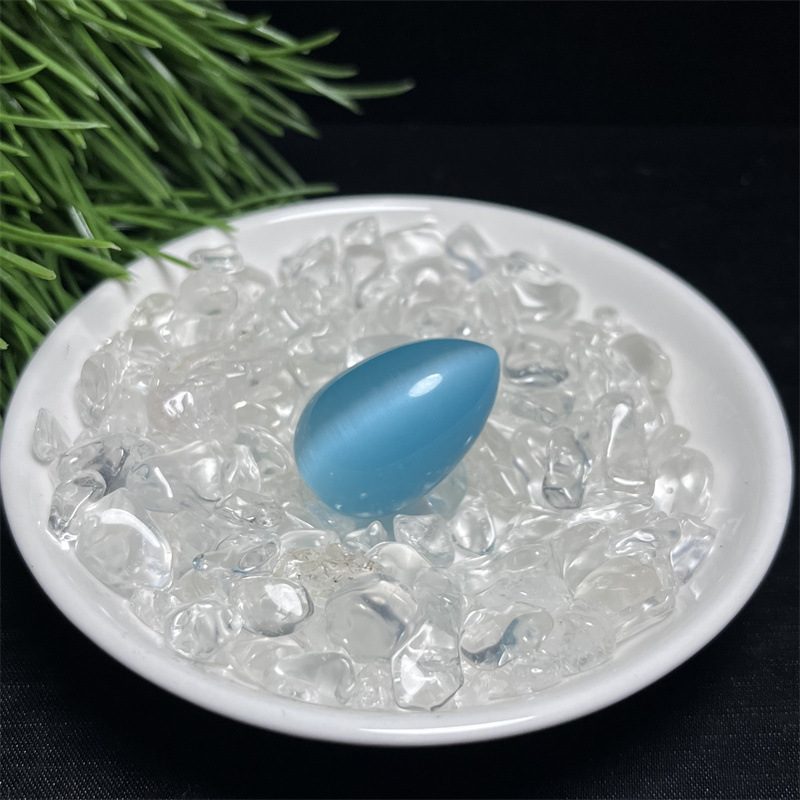 Light hole blue cat's eye