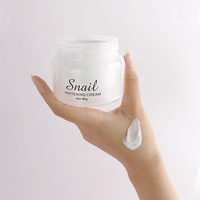 Crème hydratante pour le visage blanchissante réparatrice au collagène et aux escargots pour éliminer les boutons d'acné