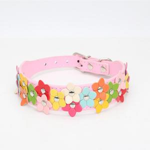 Collar de Mascota de PU de flores coloridas a la moda con decoraciones de cinta Patrón sólido Collar de perro ajustable Suministros - Product Image 4
