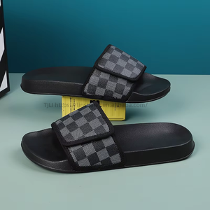 Hot Selling High Quality Designer Brand Men Slippers Fashion Genuine Leather Ladies Slippers New Luxury <b>Slides</b> for Men - Product Image 5