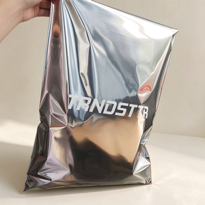 Bolsas de Envío de Aluminio Metalizado Plateado con Logotipo Personalizado, Autosellables, Resistentes al Agua y a Desgarros - Product Image 1