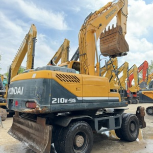 Escavatore Gommato <span class=keywords><strong>Usato</strong></span> Hyundai 210W-9S 2025 - Attrezzatura Edile con Pneumatici Originali e Condizioni Originali - Product Image 1