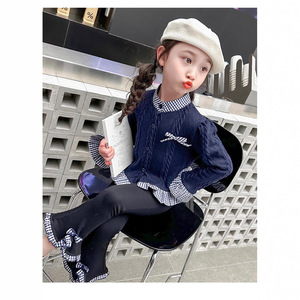 New Style Autumn Girls Lady College Style Knit <strong>Cardigan</strong> Patchwork and Pleated Pant Two-piece Set - Product Image 3