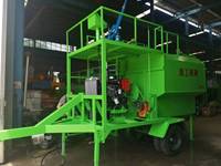 Buses d'hydrosemeuse pour machines d'hydrosemeuse, usage agricole, moteur diesel 23 kW, pour l'ensemencement des pentes