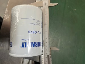 Filtro de Óleo Lubrificante de Alta Qualidade LF678 DBC4785 P550020 BT259 LF678 AR58956 W936/4 para Peças de Caminhão John Deere - Product Image 2