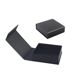 Estructura abatible personalizada Kraft negro mate cartón pelucas pelo <span class=keywords><strong>piedra</strong></span> tijera ropa zapatos caja <span class=keywords><strong>de</strong></span> papel con cierre magnético - Product Image 4