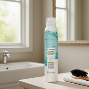 Champú Seco Voluminizador Translúcido Thaderpharma Flash Volume, Mineral, Texturizador, Acabado Mate, Color Neutro, Sin Residuos Blancos - Product Image 3