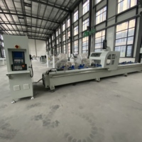 Centre d'usinage CNC 3 axes OUWO avec broche motorisée italienne haute vitesse pour équipements de fenêtres, portes et murs rideaux