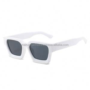 Gafas de Sol de Diseño Unisex al Por Mayor, Personalizadas, Buen Precio, Montura de PC, UV400 2023 - Product Image 4