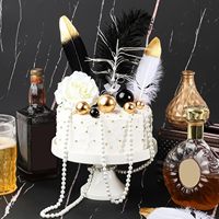 30-teiliges Schwarz-Gold-Weiß Tortendeko-Set mit Federn, Perlen, Kugeln und Rosen für Geburtstag und Hochzeit