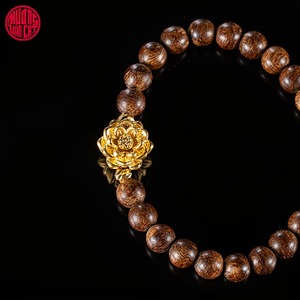 Bracelet en bois d'agar naturel, brin unique, 6 mm, bois vieilli fissuré à fort pouvoir flottant, bijou parfumé très huileux et rare - Product Image 3