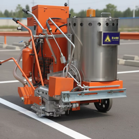 Vente directe usine : Machine de marquage routier thermoplastique haute précision avec cuve de préchauffage et distributeur de billes de verre