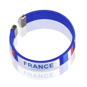 Bracelet tissé avec le drapeau national <span class=keywords><strong>de</strong></span> la <span class=keywords><strong>France</strong></span>, bracelet <span class=keywords><strong>de</strong></span> supporter <span class=keywords><strong>de</strong></span> la Coupe d'Europe <span class=keywords><strong>de</strong></span> football des 32 <span class=keywords><strong>meilleurs</strong></span> pays, bracelet tendance - Product Image 1
