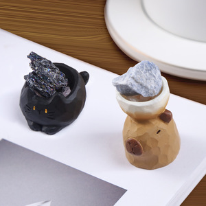 Yu Mo PeppaPig คริสตัลรูปหมูทำจากเรซินประดับโต๊ะของขวัญสำหรับตกแต่งบ้านสำนักงาน - Product Image 2