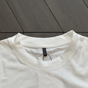 Fornitore all'Ingrosso di T-shirt Blu in Maglia 100% Cotone con Spalle Scese, Personalizzabile con Logo, Abbigliamento Uomo per Acquisti all'Ingrosso - Product Image 6