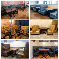 Banquette de restaurant américaine en bois et vinyle avec motif diamant capitonné, table et sièges de luxe légers