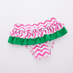 <span class=keywords><strong>Maillot</strong></span> <span class=keywords><strong>de</strong></span> <span class=keywords><strong>bain</strong></span> <span class=keywords><strong>2</strong></span> <span class=keywords><strong>pièces</strong></span> fendu en dentelle verte pour <span class=keywords><strong>fille</strong></span> avec motif rayé pour les sources chaudes et les vacances - Product Image 3