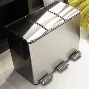 Mềm đóng Ba Thùng rác có thể 45 L thép không gỉ 3 ngăn Thùng rác và tái chế bin Combo với tách nắp và bàn đạp chân - Product Image 3