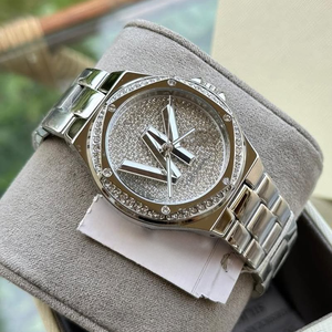 <span class=keywords><strong>Reloj</strong></span> <span class=keywords><strong>de</strong></span> Moda para <span class=keywords><strong>Mujer</strong></span> <span class=keywords><strong>de</strong></span> Acero Inoxidable con Cristales <span class=keywords><strong>de</strong></span> Cuarzo y Diamantes, con Logotipo Grande, Esfera <span class=keywords><strong>de</strong></span> Tres Agujas y Pantalla <span class=keywords><strong>de</strong></span> Indicadores - Product Image 5