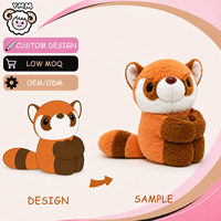 Peluche personnalisée en forme de raton laveur tenant un sac marron avec détail de queue rayée OEM/ODM