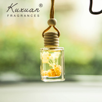 Pendentif Diffuseur de Parfum pour Voiture 8 ml, Parfum Longue Durée, Fleur Séchée et Corde en Bois, Bougie de Décoration d'Intérieur