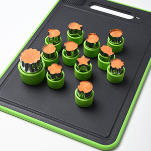 Ensemble de 12 emporte-pièces verts ronds pour la pâtisserie, motif fruits, faciles à démouler, résistants au four - Product Image 4