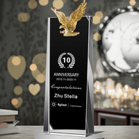 Offre Spéciale Trophée d'Excellence Executive 3D Gravé au Laser Poli Eagle Crystal Service Awards for Employees Other Crystal Crafts