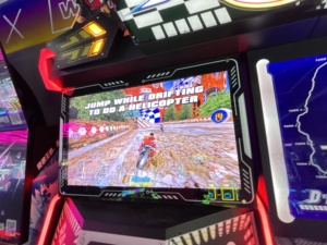 เครื่องเกมแข่งรถมอเตอร์ไซค์ขนาดใหญ่สำหรับสองผู้เล่น แบบหยอดเหรียญ เกมวิดีโออาร์เคด เครื่องจำลองการแข่งรถ - Product Image 4