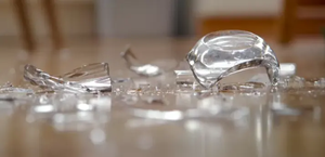 Alta calidad limpio reciclado claro triturado chatarra rota pedernal <span class=keywords><strong>blanco</strong></span> botella de vidrio 3-45mm - Product Image 4