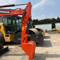Miniexcavadora Usada DOOSAN DX60-9C 2021, 900 Horas, Motor y Caja de Cambios PLC de Buena Calidad, Bomba Hidráulica, Estabilidad Hidráulica