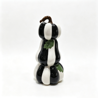 Figurine de citrouille en céramique à rayures verticales noires et blanches, décoration d'intérieur pour Halloween, ornement de table