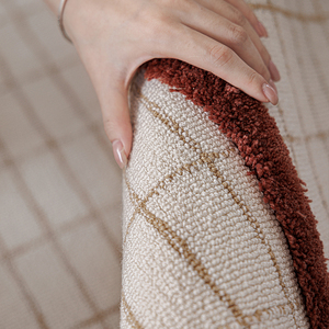 Tappeto <span class=keywords><strong>in</strong></span> Acrilico Avorio con Barre <span class=keywords><strong>in</strong></span> Terracotta, Tessitura a Bouclé, Stile Japandi, Moderno per <span class=keywords><strong>Soggiorno</strong></span>, Annodato a Mano - Product Image 4