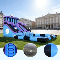 Petit toboggan aquatique gonflable bleu classique avec glissière gonflable pour enfants, idéal pour les locations et les fêtes