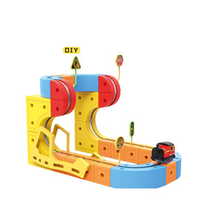 צעצוע חינוכי, צעצוע עשה זאת בעצמך, מסלול קסמים לרכב, דגם מורכב, בלוקים מגנטיים מפלסטיק, רכבת לילדים - Product Image 4