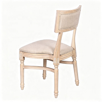 Chaises empilables en bois vintage françaises pour mariage et événements avec coussin rembourré