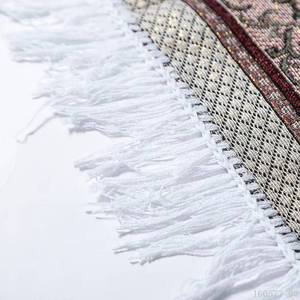 Alfombra de Oración Musulmana OEM Janamaz, Patrones Cuadrados y Redondos, Plegable, Apta para Uso Doméstico, Disponible para Dropshipping/Venta al Por Mayor - Product Image 6