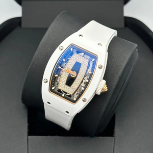 Montre mécanique de soirée pour <span class=keywords><strong>femme</strong></span> haut de gamme personnalisée 0701 en céramique blanche avec bordure noire et diamants incrustés de qualité VVS - Product Image 3
