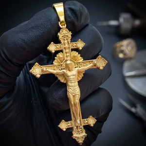 Colgante de Cruz de Moissanita Chapado en Oro de Plata Esterlina 925, Amuleto Crucifijo con Corte Brillante Redondo, Joyería Hip Hop - Product Image 1