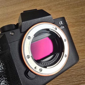 Cámara sin Espejo HFT Professional Alpha A7 <span class=keywords><strong>III</strong></span> de 24.2 MP, Solo Cuerpo Negro, Venta al Por Mayor - Product Image 5